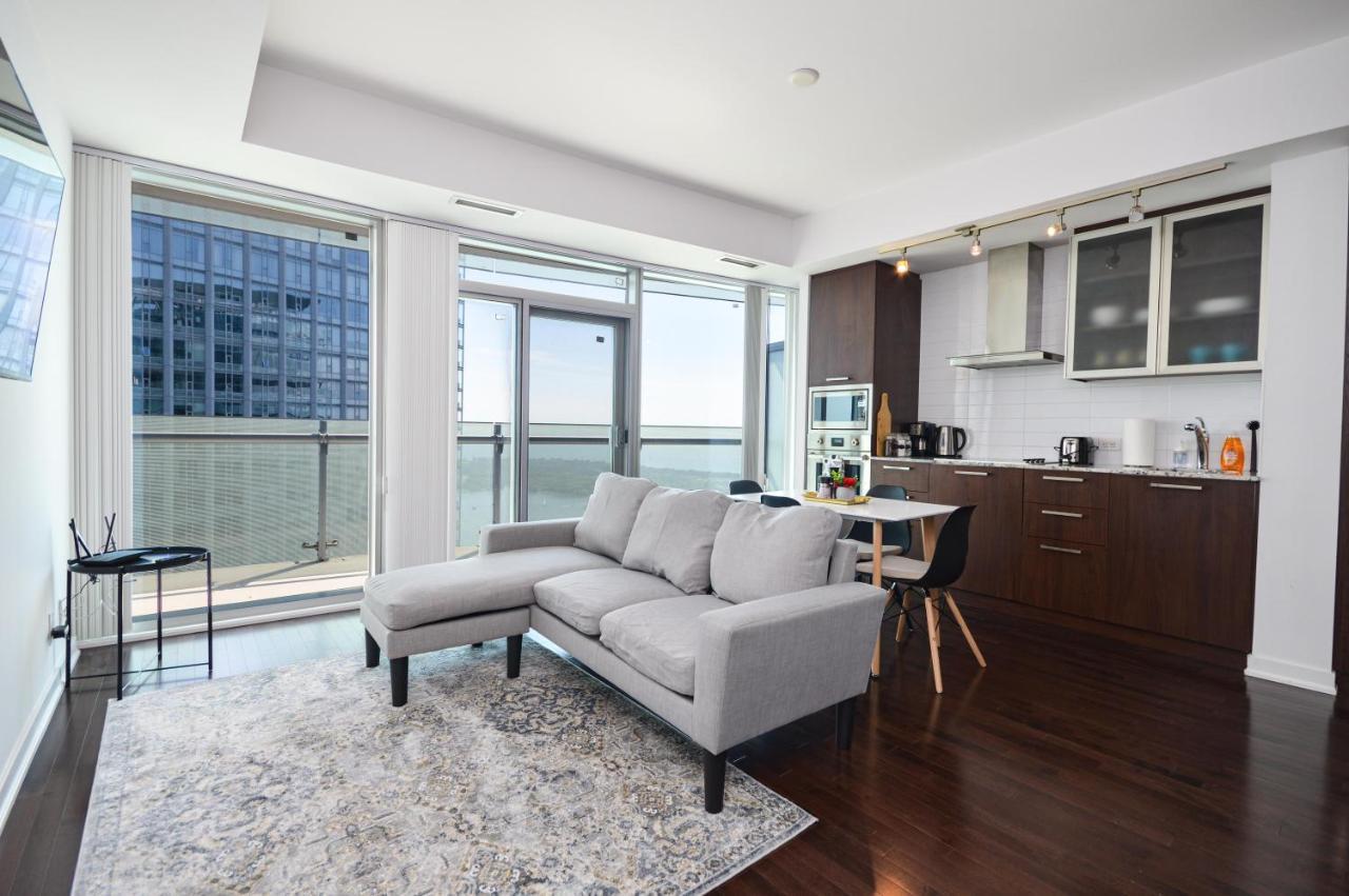 Downtown Toronto Condo Near Cn Tower, Mtcc, Rogers Center , Union Station Kültér fotó