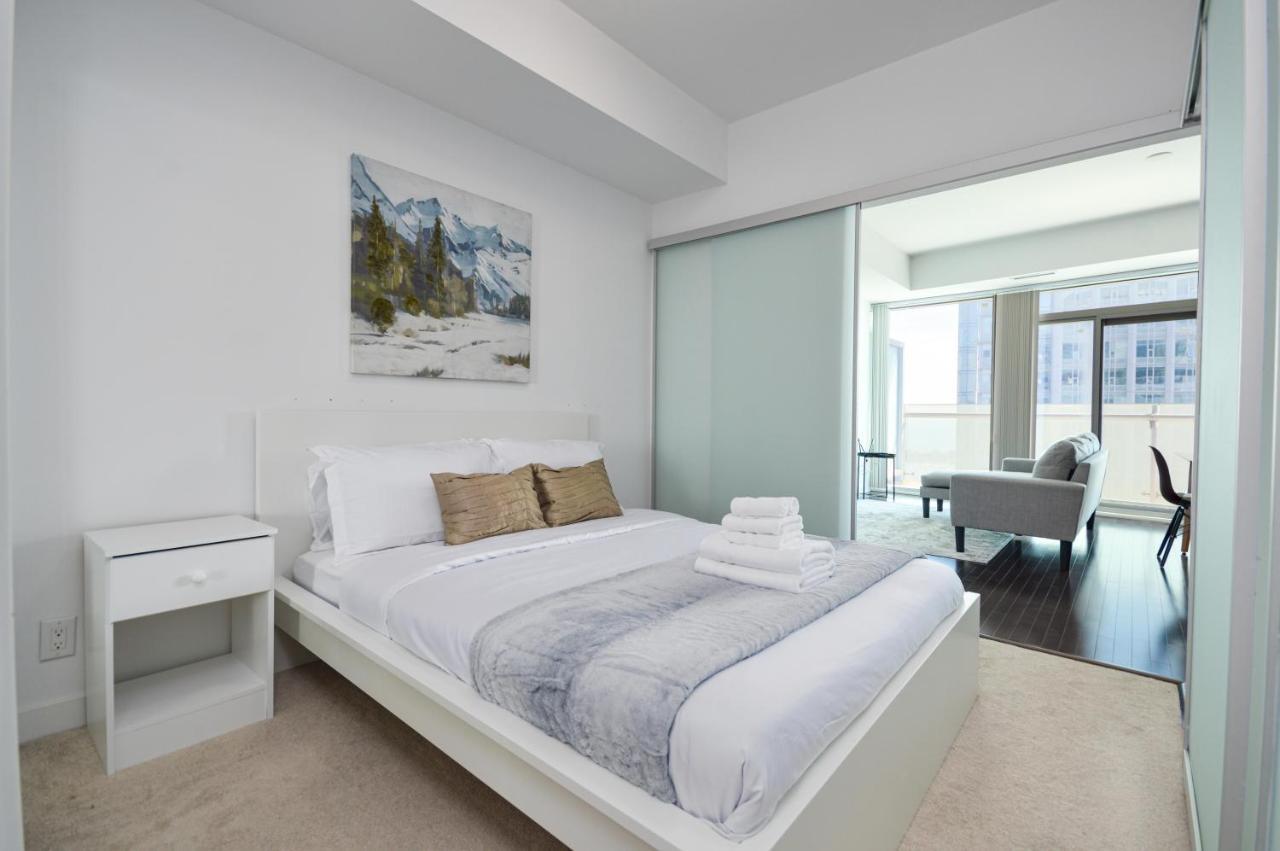 Downtown Toronto Condo Near Cn Tower, Mtcc, Rogers Center , Union Station Kültér fotó