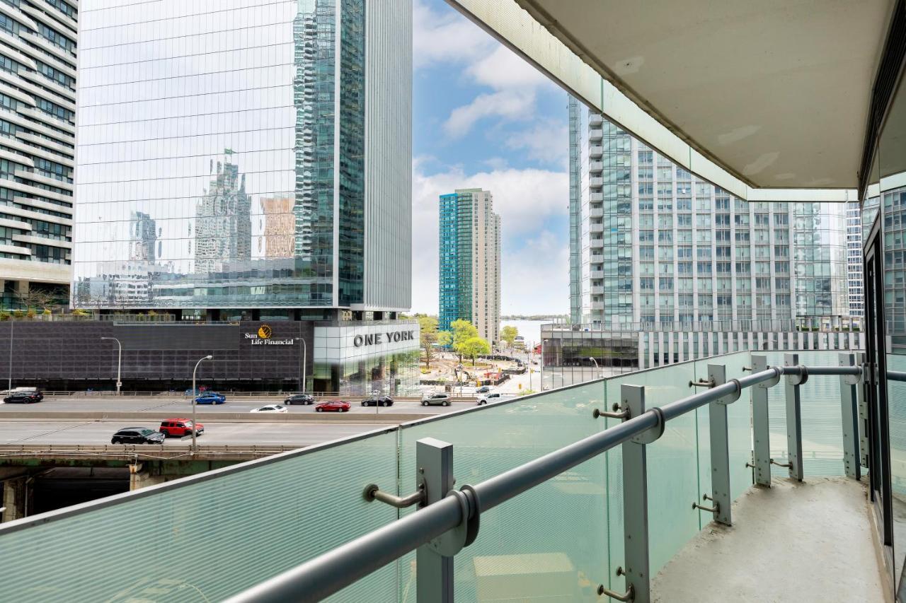 Downtown Toronto Condo Near Cn Tower, Mtcc, Rogers Center , Union Station Kültér fotó